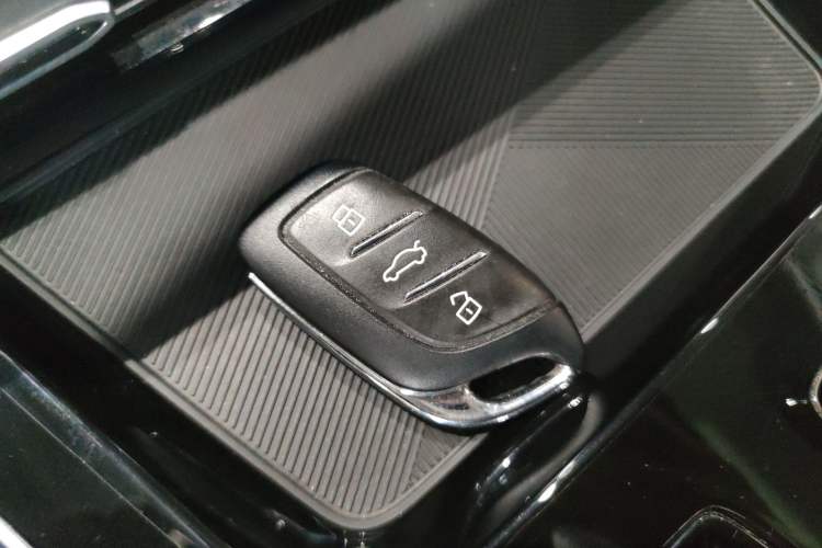 Used Roewe RX5 MAX 2022 1.5T Automatic Youwei Luxury Edition