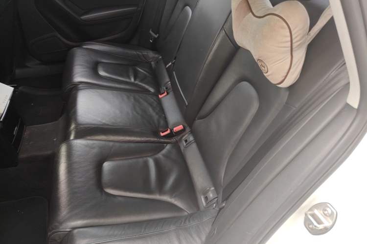 Used Audi A4L 2013 35 TFSI Automatic Comfort Model Left Rear Seat