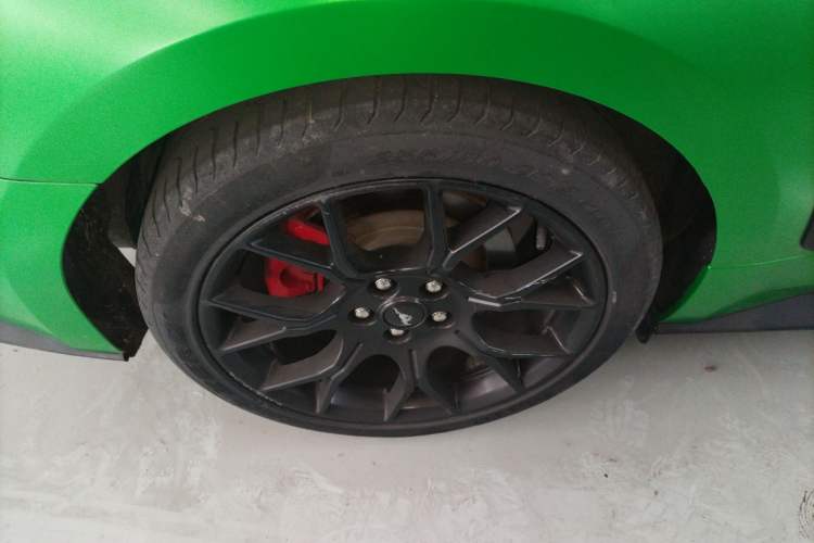 Used Ford Mustang 2019 2.3L EcoBoost Right Rear Wheel Hub