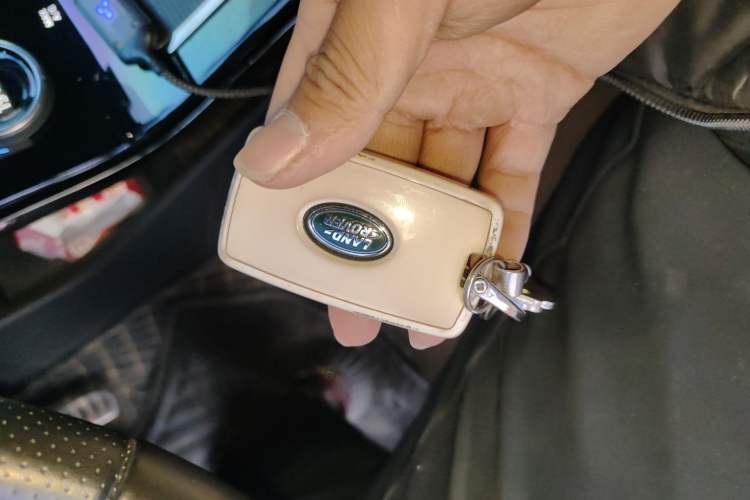 Used Land Rover Range Rover Evoque 2020 249 PS R-DYNAMIC SE Sport Technology Edition