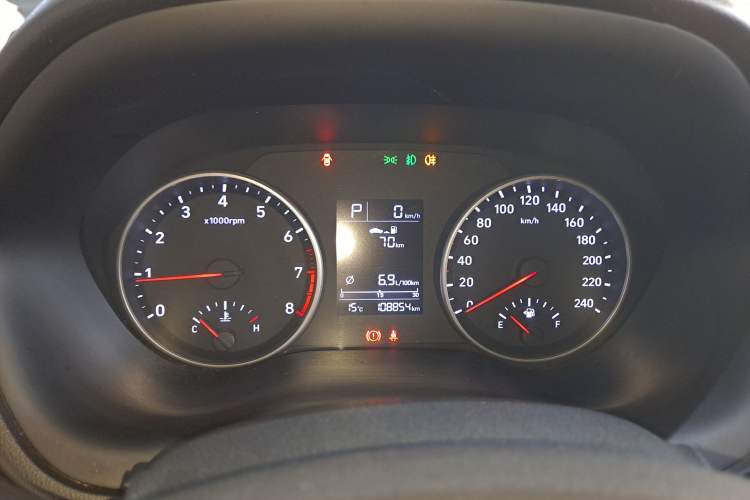 Used Hyundai Celesta 2018 1.6L Automatic GL Enjoyment Version China V Standard