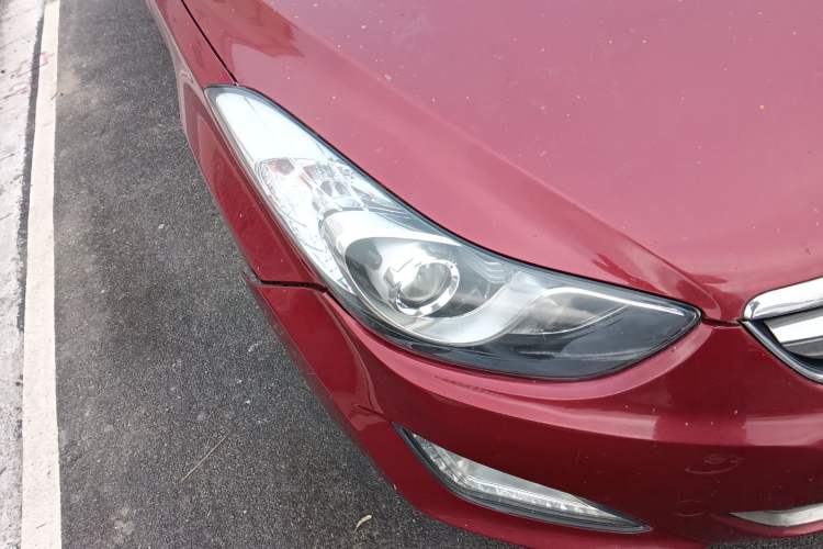 Used Hyundai Elantra (5th Generation / Langdong) 2015 1.6L Automatic Luxury Model Right Front Headlight
