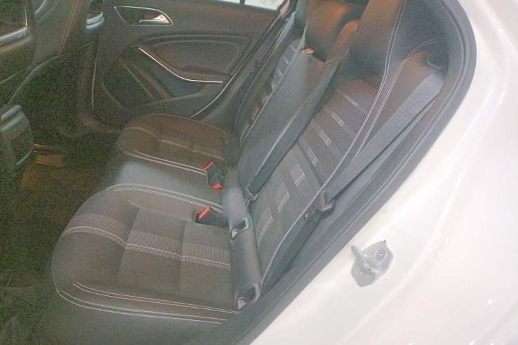 Used Mercedes-Benz A-Class 2017 Revised Version A 200 Fashion Edition