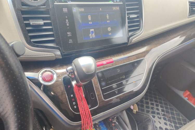 Used Honda Odyssey 2015 2.4L Smart Edition