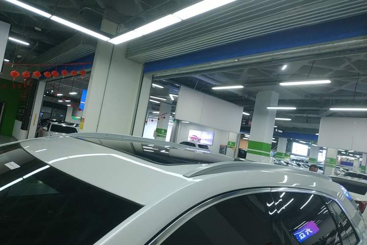 Used Cadillac XT5 2022 2.0T Two-Wheel Drive Luxury Version