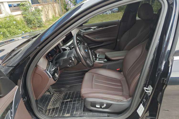 Used BMW 5 Series 2020 525Li M Sport Package