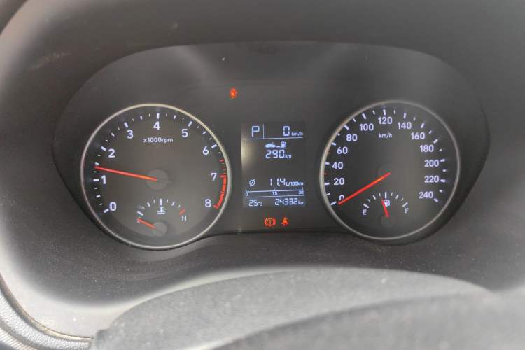 Used Hyundai Celesta 2018 1.6L Automatic GL Enjoyment Version China V Standard Odometer Close Up