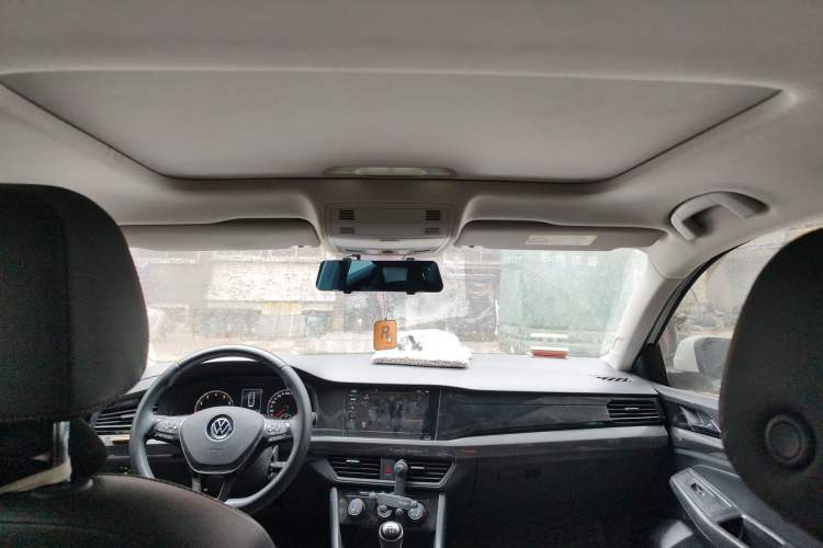 Used Volkswagen Bora 2021 1.5L Manual Comfort Smart Connect Edition Headliner