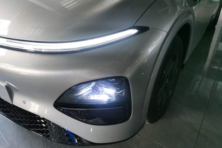 Used XPeng G6 2025 625 Long-Range Max Tech Edition Left Front Headlight