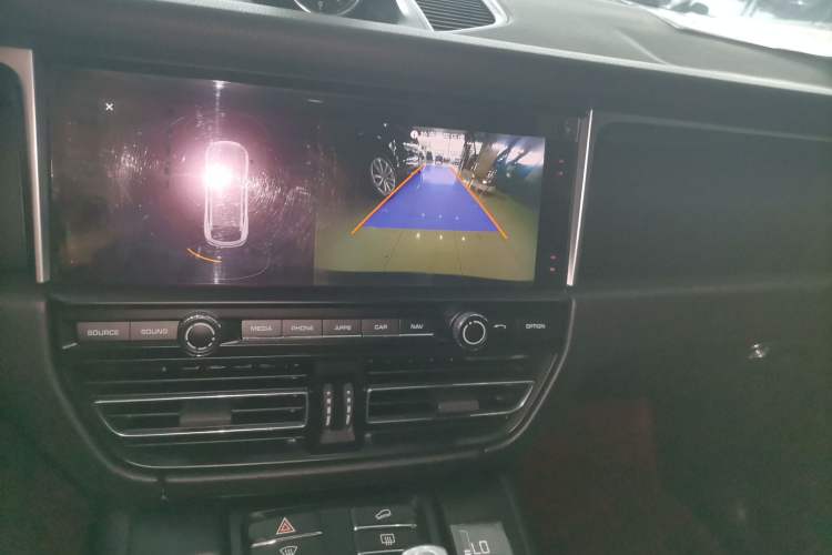 Used Porsche Macan 2018 Macan 2.0T Audio And AC Panel