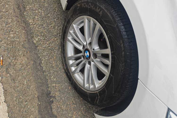 Used BMW 3 Series 2015 320Li Fashion Model