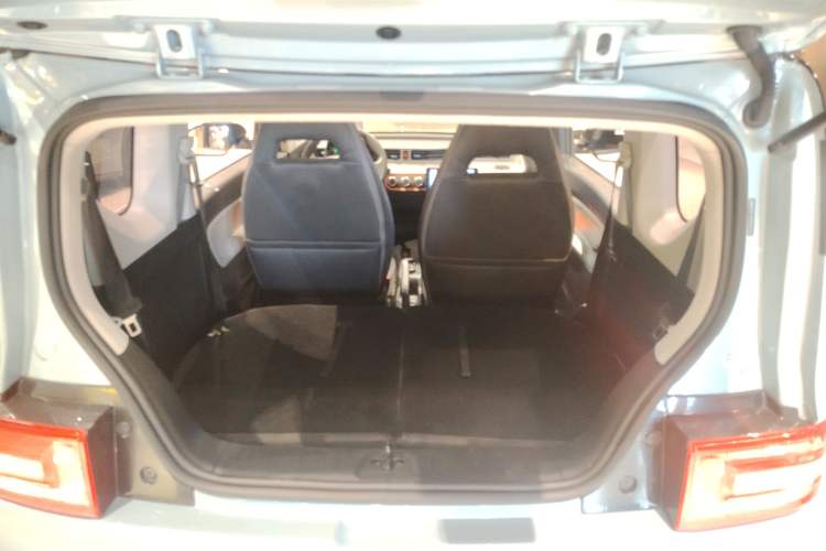 Used Wuling Hongguang MINIEV 2022 Easy Version Lithium Iron Phosphate