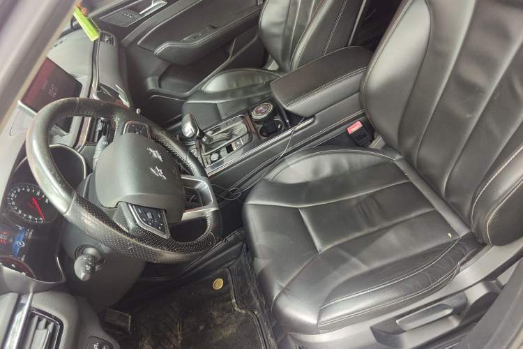 Used Hongqi H5 2018 30TD Dynamic Edition Left Front Seat