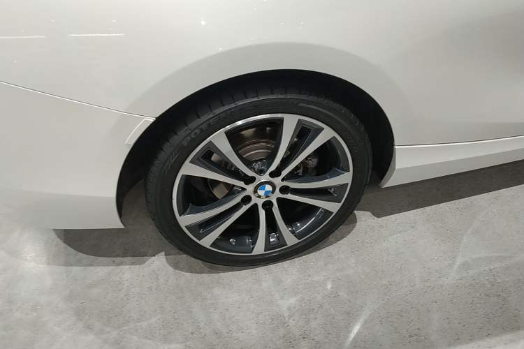 Used BMW 2 Series 2019 225i Sport Design Package