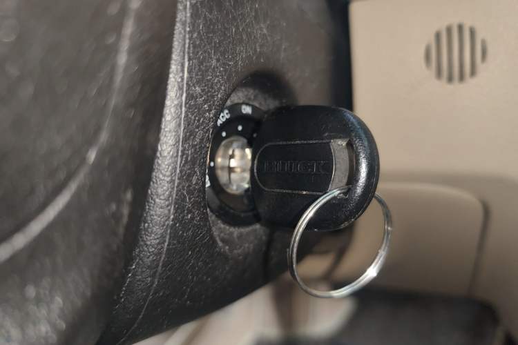 Used Buick Excelle 2011 1.6 LE-AT