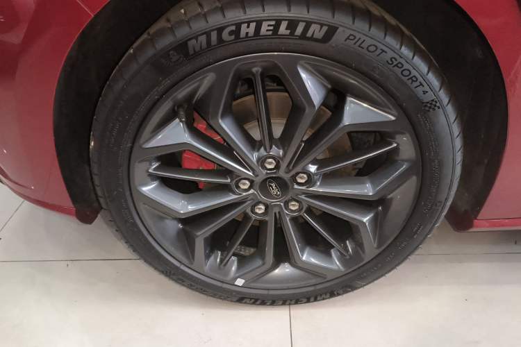 Used Ford Focus 2022 Hatchback EcoBoost 180 Automatic ST Line
