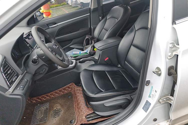 Used Hyundai Elantra (6th Generation / Lingdong) 2016 1.6L Automatic ZhiXuan – Elite Version Left Front Seat