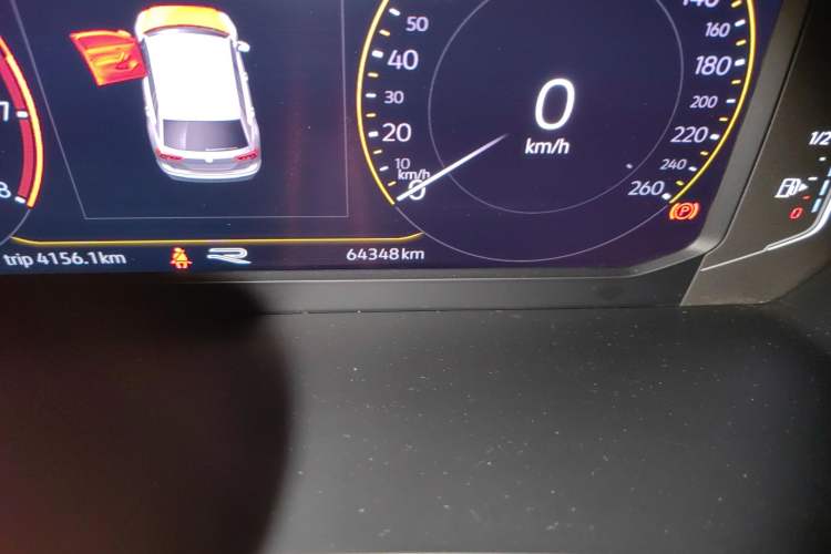 Used Volkswagen Tiguan L 2021 330TSI Automatic Two-Wheel Drive R-Line Enhanced Edition Odometer Close Up