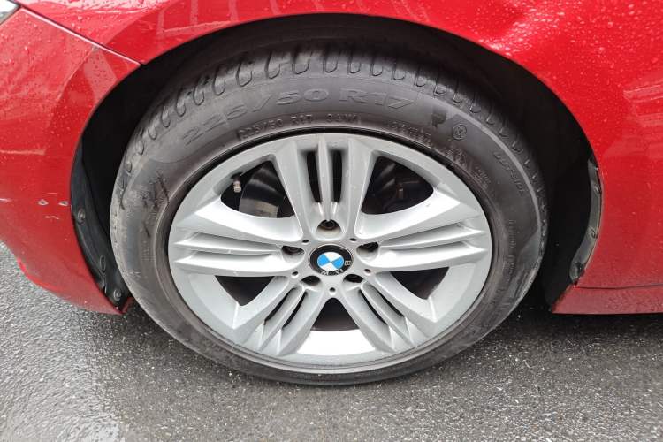 Used BMW 3 Series 2017 320Li Fashion Model
