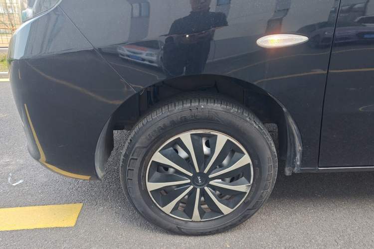 Used JAC Refine M3 2018 1.6L Express Edition 7-Seater