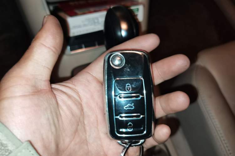 Used Volkswagen Tiguan 2012 1.8TSI Automatic All-Wheel Drive Elite Edition Vehicle Key