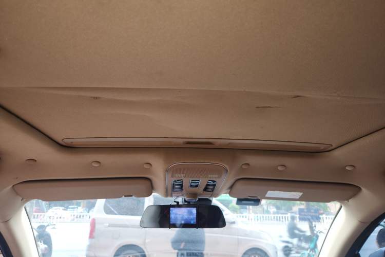 Used Haval H2 2016 Red-Label 1.5T Automatic Two-Wheel Drive Luxury Model
