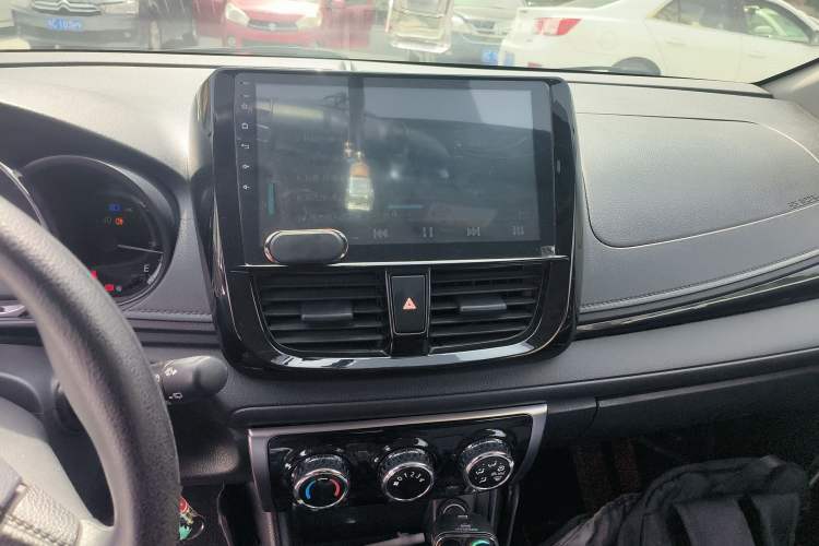 Used Toyota YARiS L Zhi Xuan 2016 Revised 1.5G CVT Xuan Dong Edition Audio And AC Panel