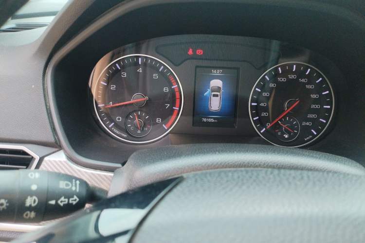 Used Haval H6 2021 Sport Edition 1.5T Manual Elite Smart Connectivity Model with Hexagonal Grille Odometer Close Up