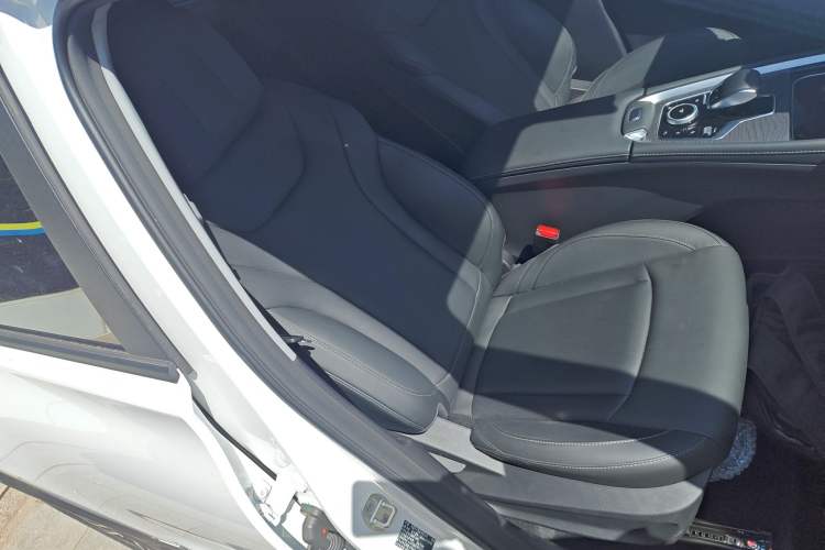 Used Chery Tiggo 8 PRO 2025 290T Two-Wheel-Drive Luxury Edition