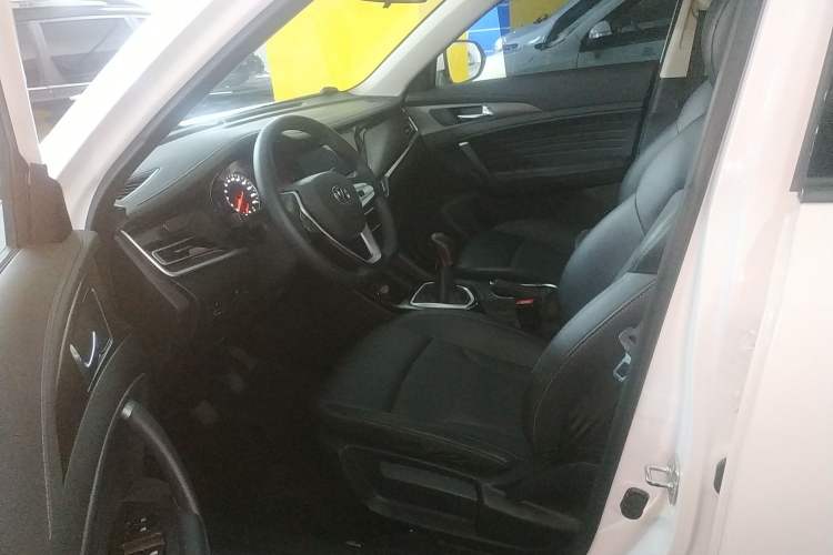 Used CHANGAN CS35PLUS 2021 Honor Million Edition 1.6L Manual Luxury Model
