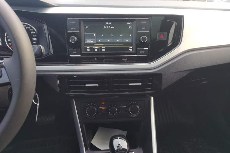 Used Volkswagen Polo 2019 Plus 1.5L Automatic Colorful Technology Edition Audio And AC Panel