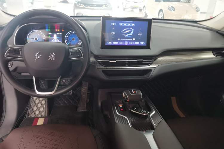 Used Hongqi E-QM5 2023 Revised Version Basic Travel Edition