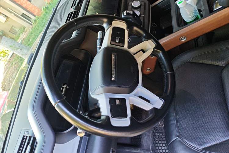 Used Land Rover Defender 2022 110 P400 Dark Edition