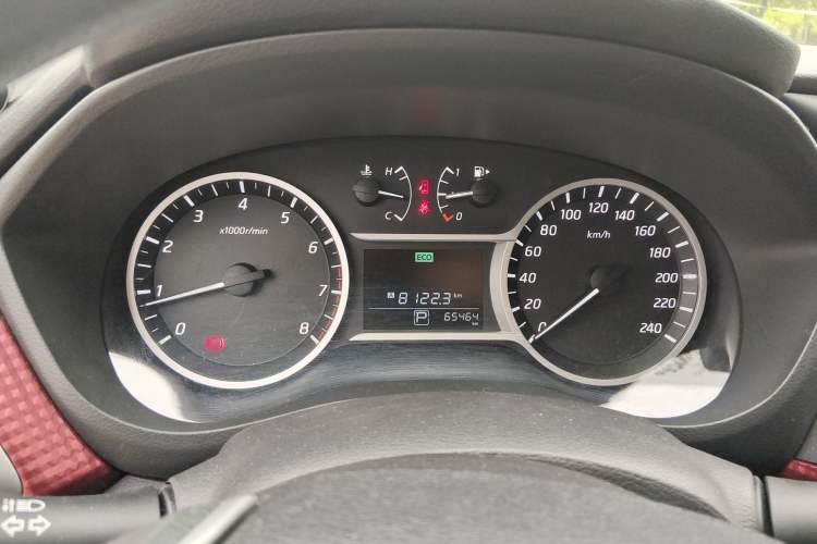 Used Nissan Lannia 2016 1.6L CVT Smart Cool Edition Instrument Cluster