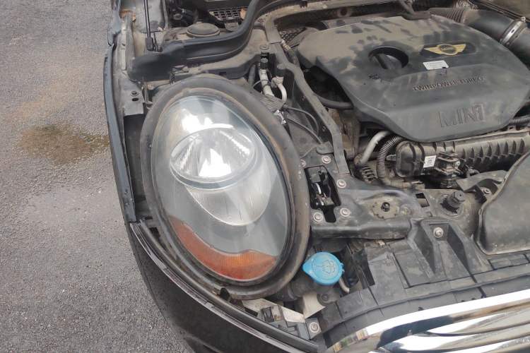 Used MINI 2014 1.2T ONE Right Front Headlight