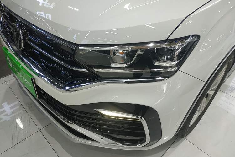 Used Volkswagen Tayron X 2020 330TSI Two-Wheel Drive Luxury Smart Connectivity Version