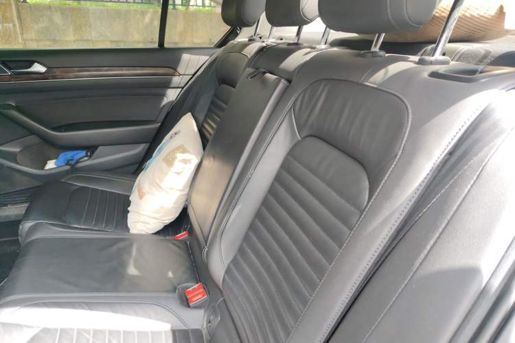 Used Volkswagen Magotan 2019 330TSI DSG Luxury Version China VI Standard