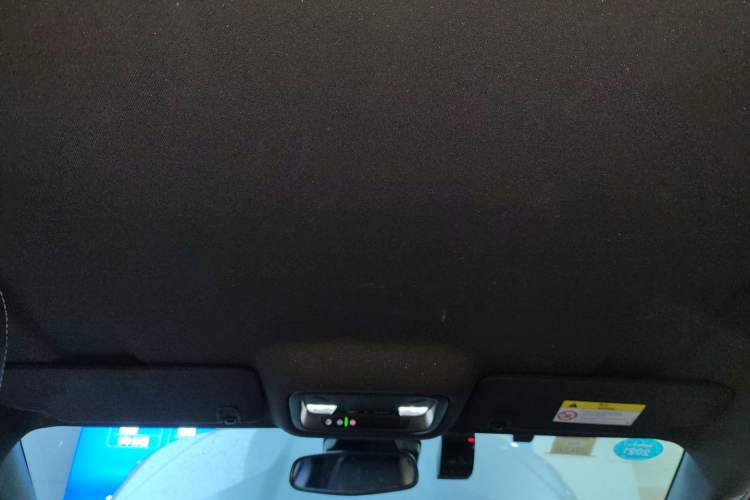 Used Buick VELITE 5 2017 Urban Extended-Range Model
