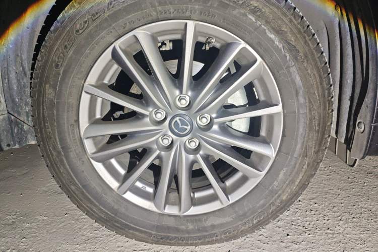 Used Mazda CX-5 2017 2.0L Automatic 2WD Smart Enjoyment Version China V Standard Right Front Wheel Hub