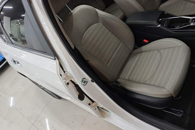 Used Kia K3 2023 1.5L CVT Luxury Edition
