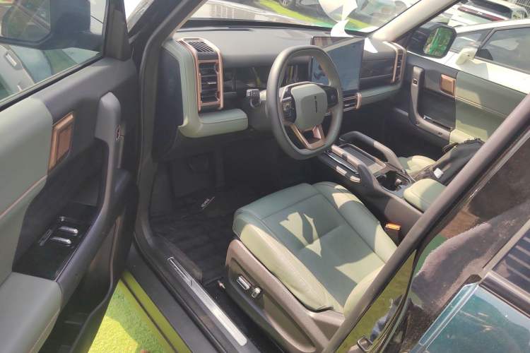 Used iCAR 03T 2024 520km Two-Wheel Drive Long-Range Version