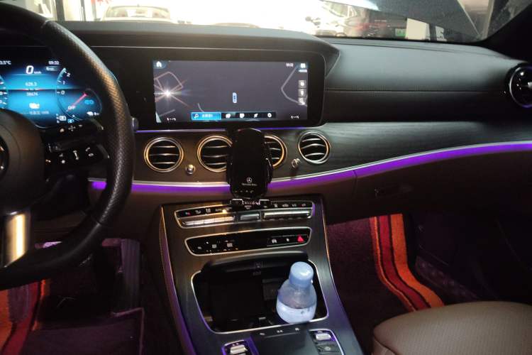 Used Mercedes-Benz E-Class New Energy 2023 E 350 e L Plug-in Hybrid Sports Sedan