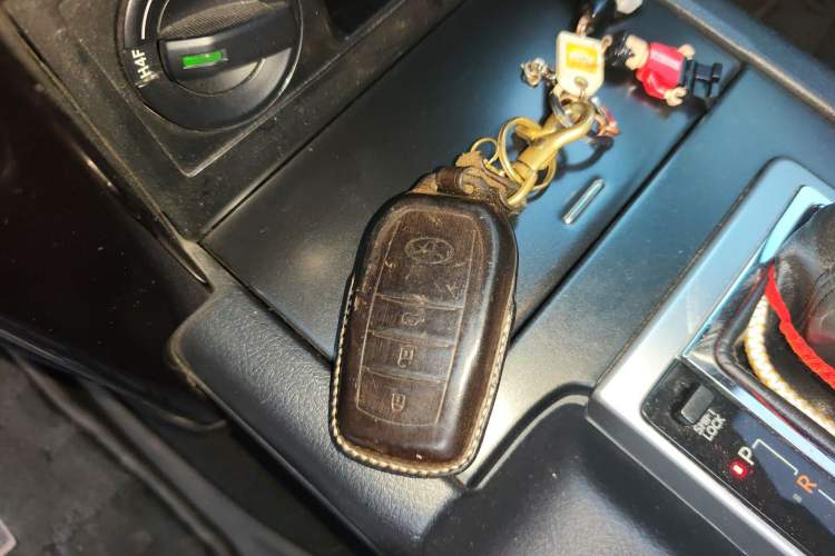 Used Toyota Prado 2016 2.7L Automatic Luxury Edition
