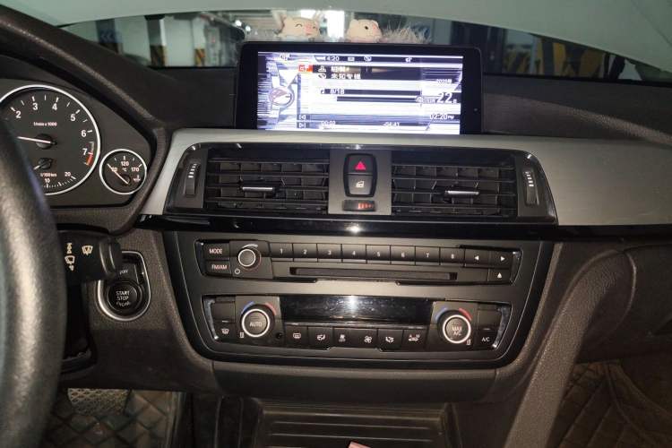 Used BMW 4 Series 2016 420i Fashion Model
