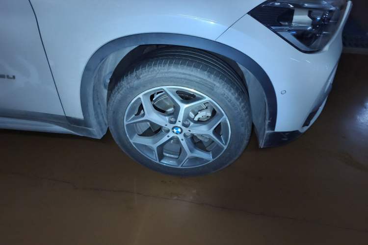 Used BMW X1 2016 sDrive18Li Luxury Model
