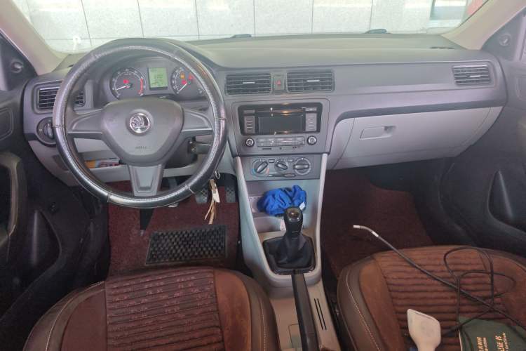 Used Skoda Rapid 2016 1.4L Manual Front-Wheel Drive Model
