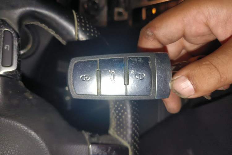 Used Volkswagen FAW-Volkswagen CC 2013 2.0 TSI Luxury Model Vehicle Key