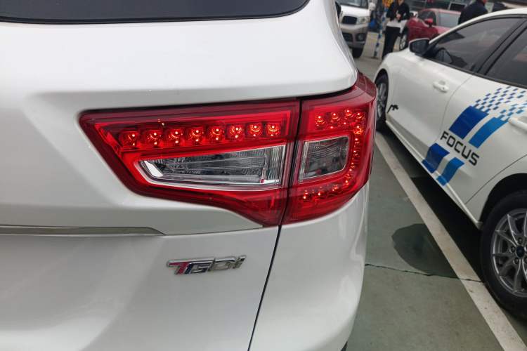 Used CHANGAN CS75 2017 Shangkui Edition 1.5T Automatic Fengxiang Model