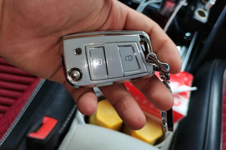 Used Volkswagen Tayron 2023 280TSI Two-Wheel-Drive Luxury Plus Advanced Version
