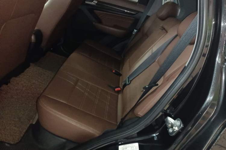 Used BAIC Weiwang S50 2016 1.5T Manual Lede Premium Edition
